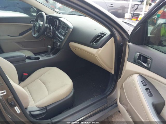 5XXGM4A75EG338196 KIA Optima Lx