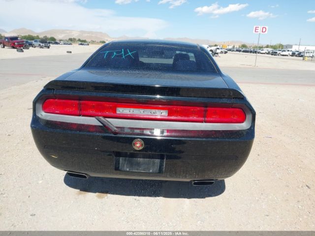 2C3CDYAG4EH242714 Dodge Challenger Sxt