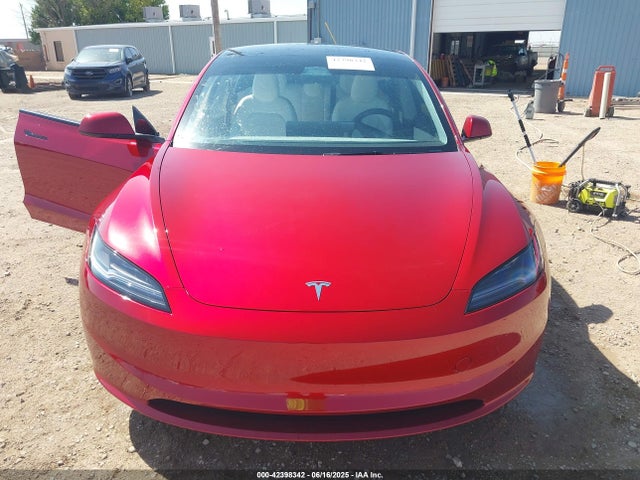 Tesla MODEL 3 2024 5YJ3E1EB2RF800621 Image 10