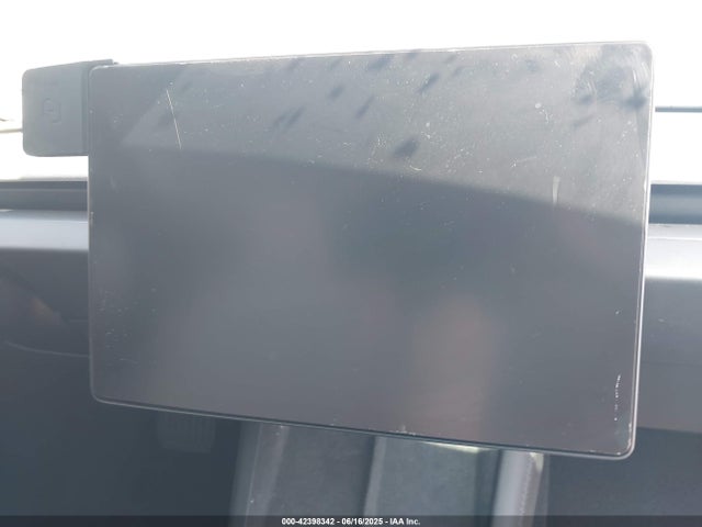 Tesla MODEL 3 2024 5YJ3E1EB2RF800621 Image 15