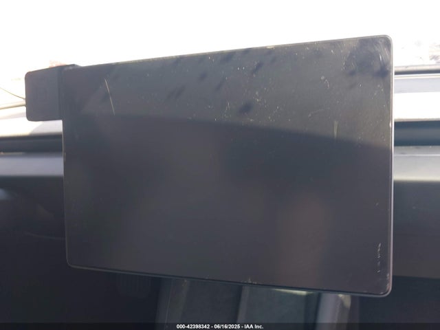 Tesla MODEL 3 2024 5YJ3E1EB2RF800621 Image 16