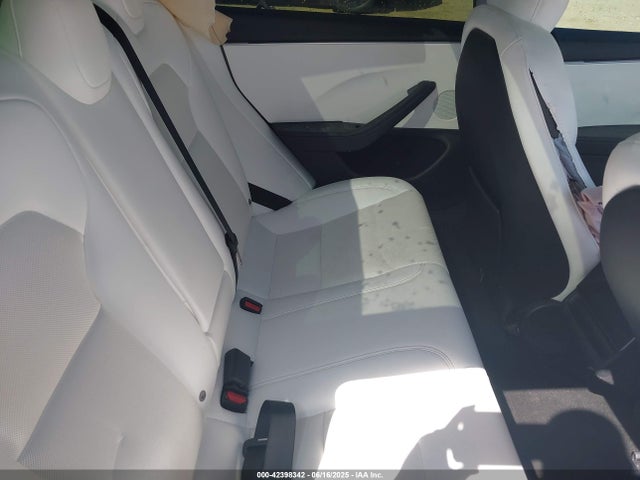 2024 TESLA MODEL 3 5YJ3E1EB2RF800621 Photo 7