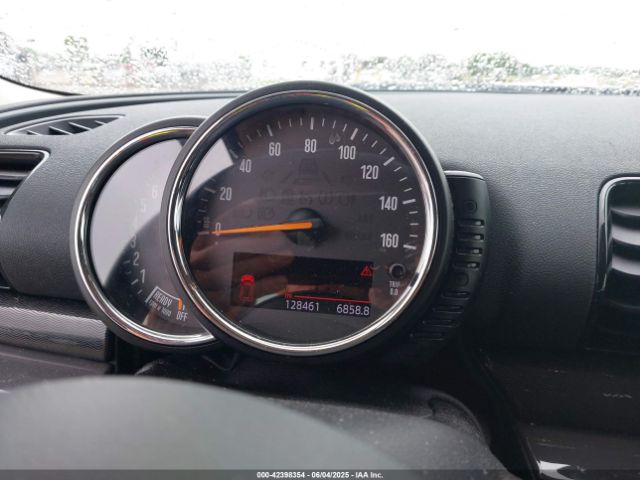 2017 MINI CLUBMAN WMWLN5C58H2B35293 Photo 6