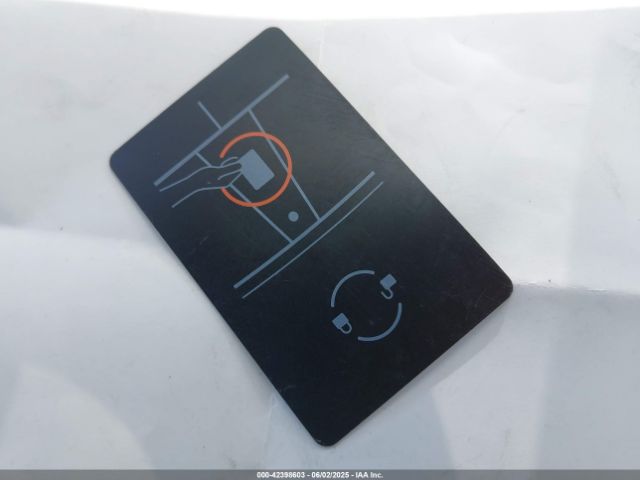 5YJ3E1EA4PF400306 Tesla 2023