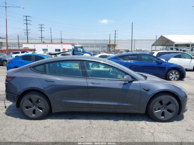 5YJ3E1EA4PF400306 Tesla 2023