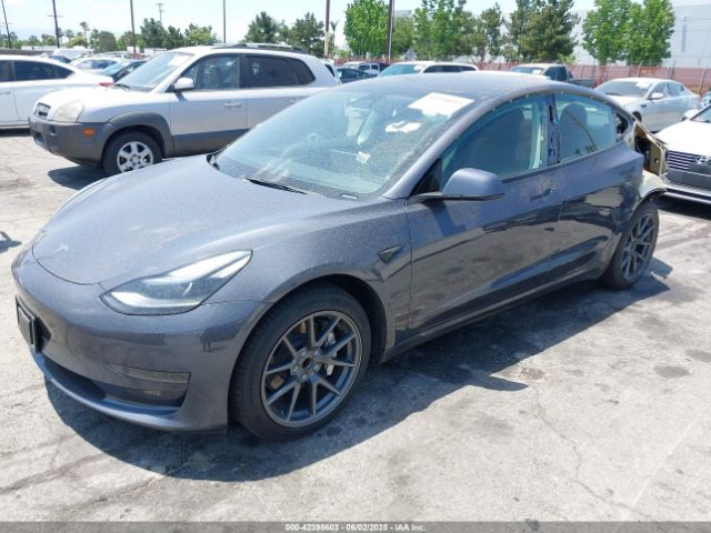 5YJ3E1EA4PF400306 Tesla 2023