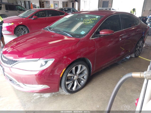 Chrysler 200 2015 1C3CCCCG7FN520095 Image 2