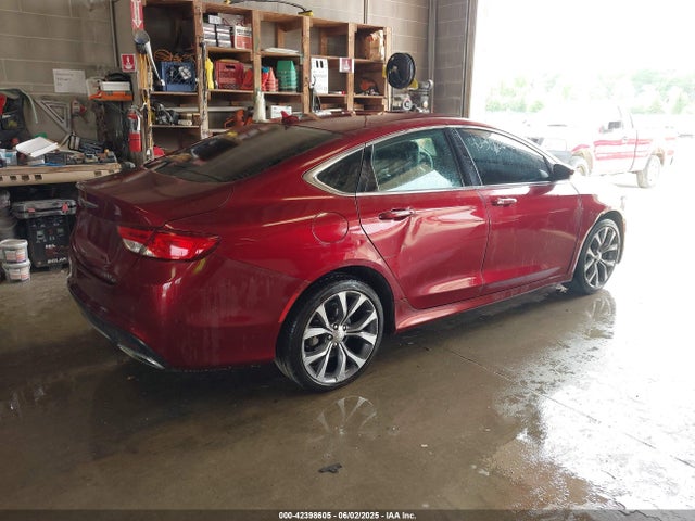 Chrysler 200 2015 1C3CCCCG7FN520095 Image 4