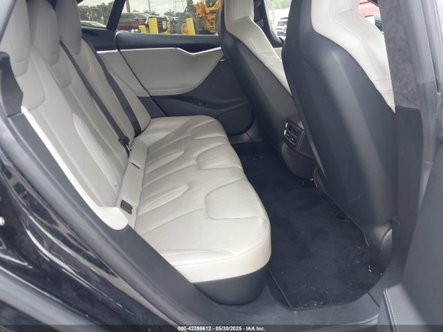2015 TESLA MODEL S 5YJSA1E4XFF111981 Photo 7