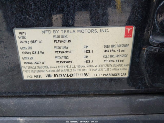 2015 TESLA MODEL S 5YJSA1E4XFF111981 Photo 8