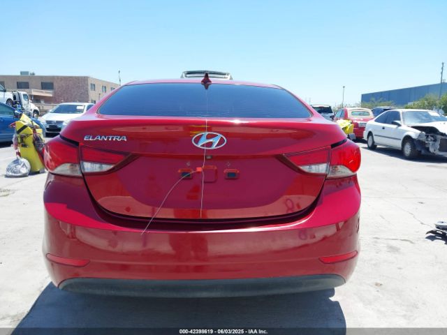 KMHDH4AE2GU618396 Hyundai ELANTRA SE