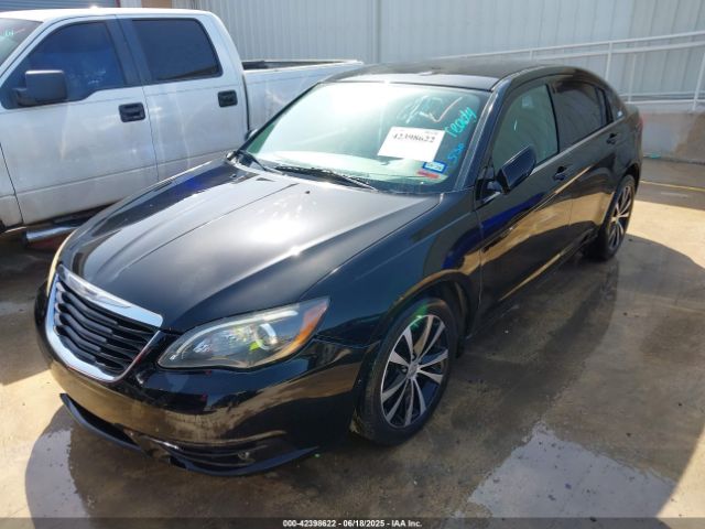 2014 CHRYSLER 200 1C3CCBBG7EN157565 Photo 1