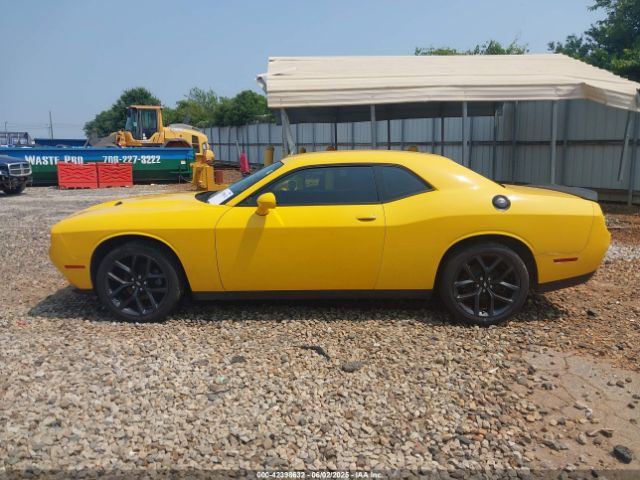 2C3CDZAGXKH508867 Dodge Challenger Sxt
