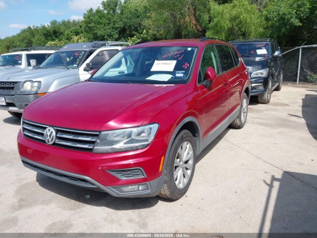 2018 VOLKSWAGEN TIGUAN 3VV3B7AX4JM027472 Photo 1