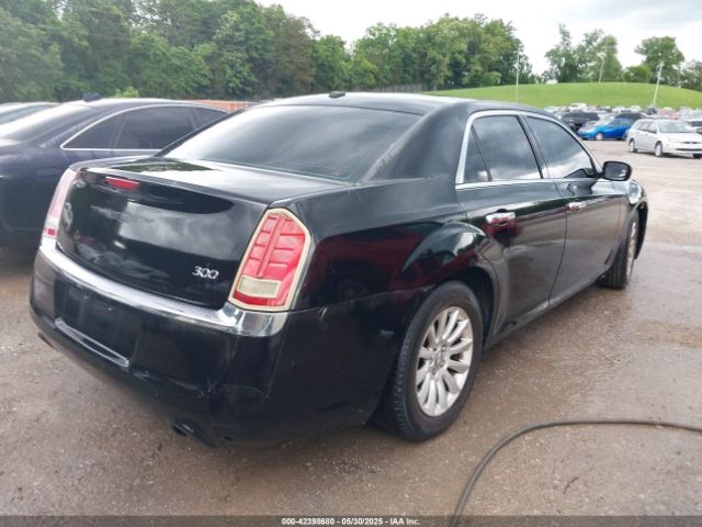 2013 CHRYSLER 300 2C3CCAAG4DH557991 Photo 3