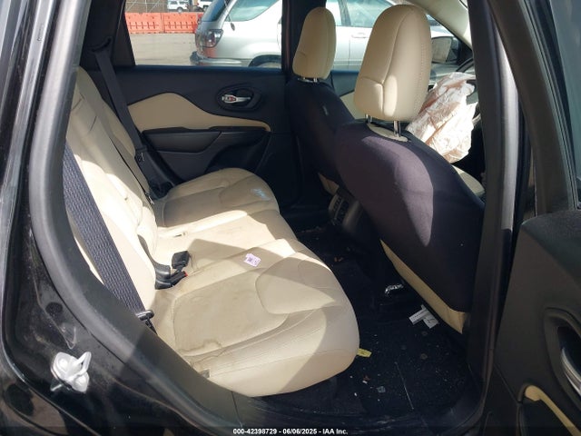 1C4PJLCB4HW514467 Jeep 2017