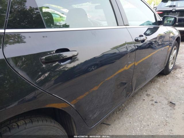 1G1ZC5ST1LF063640 Chevrolet Malibu Fwd 1fl