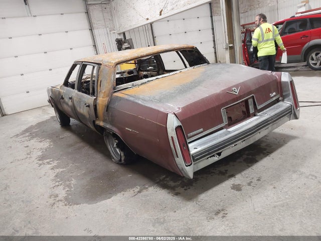 1982 CADILLAC DEVILLE 1G6AD6986C9211548 Photo 2