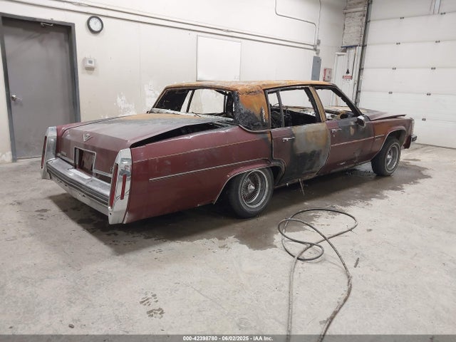 1982 CADILLAC DEVILLE 1G6AD6986C9211548 Photo 3