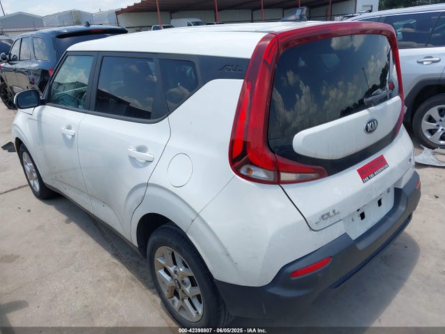 KNDJ23AU4M7138137 KIA mpi nu
