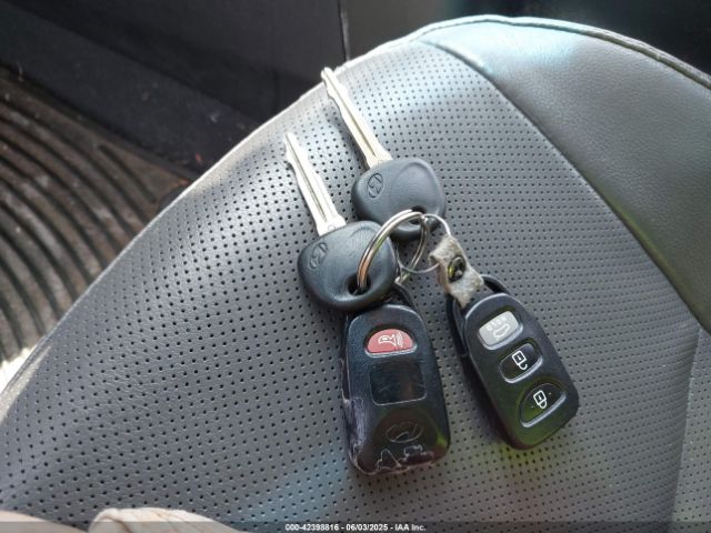 5NPDH4AE3FH615004 Hyundai Elantra Limited