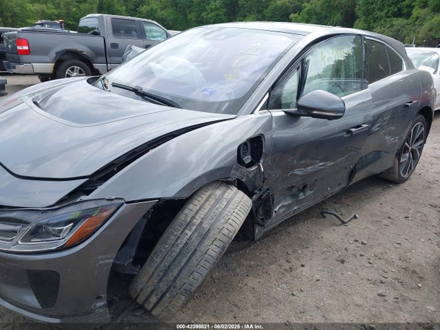 Jaguar 2019 2019 SADHD2S19K1F67336 Image 2