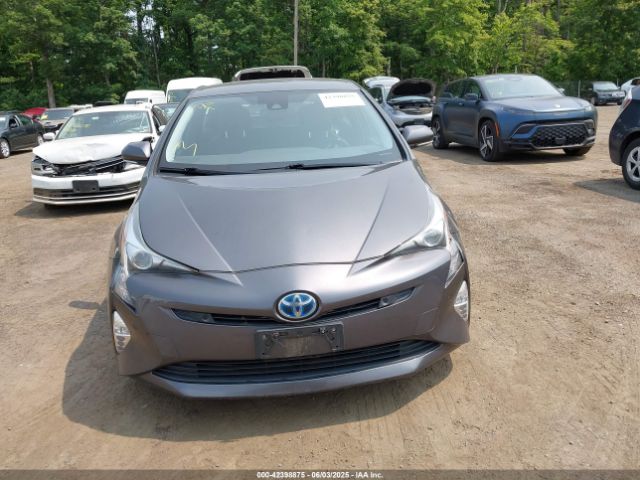 JTDKARFU9H3538176 Toyota Prius Four Touring