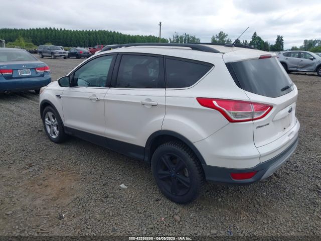 1FMCU9GX4EUB09341 Ford ESCAPE SE
