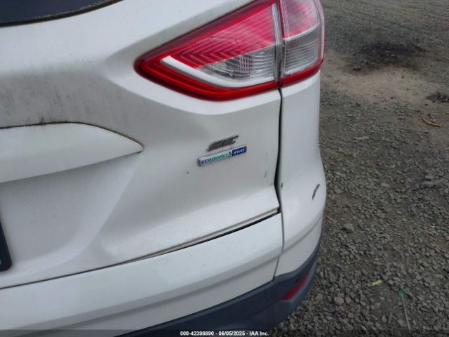 1FMCU9GX4EUB09341 Ford ESCAPE SE