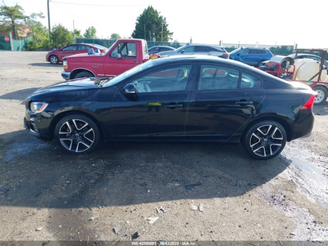 YV140MTL2H2437104 Volvo S60 T5 Dynamic