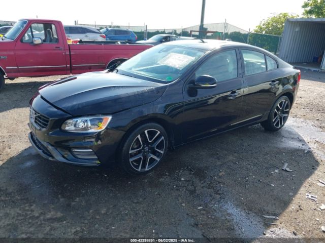 2017 VOLVO S60 YV140MTL2H2437104 Photo 1