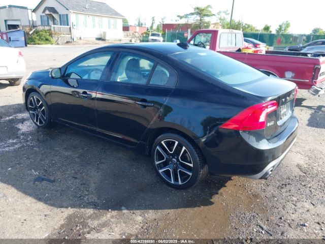 2017 VOLVO S60 YV140MTL2H2437104 Photo 2