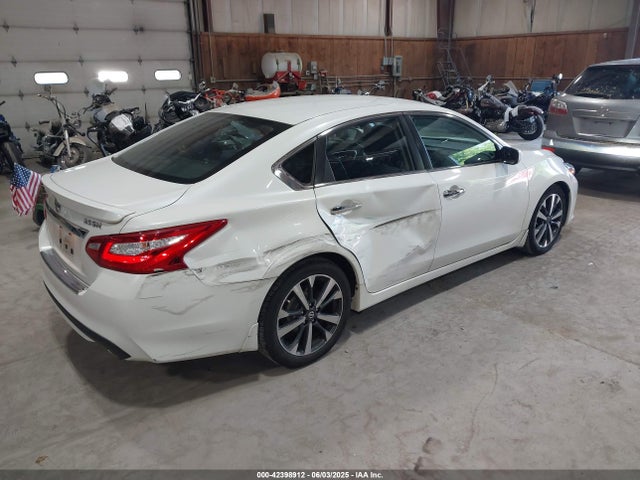 1N4BL3AP9GC182051 Nissan Altima 3.5 Sr