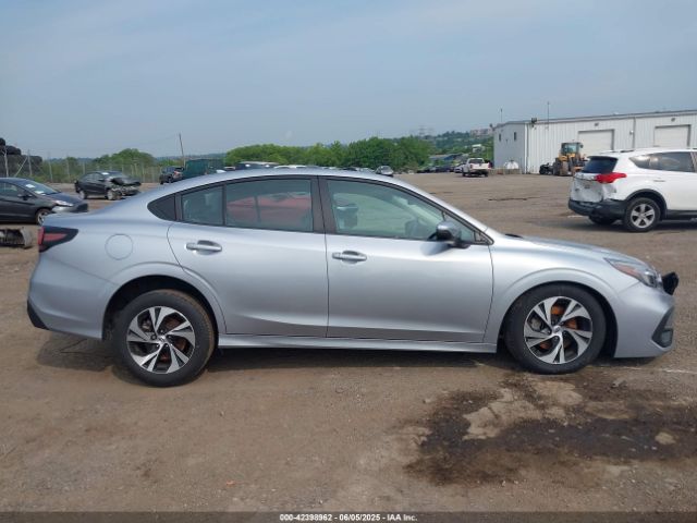 4S3BWAD6XR3018822 Subaru Legacy Premium