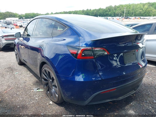 7SAYGDEF5PF700890 Tesla Model Y