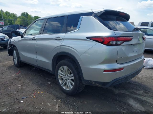 2022 MITSUBISHI OUTLANDER JA4J4TA83NZ032355 Photo 2