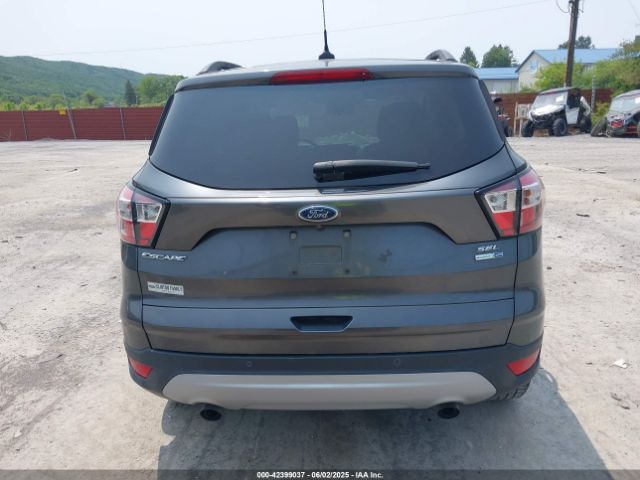 1FMCU9HD4JUD30212 Ford ESCAPE SEL