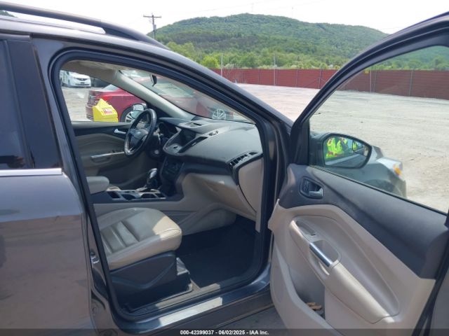 1FMCU9HD4JUD30212 Ford ESCAPE SEL