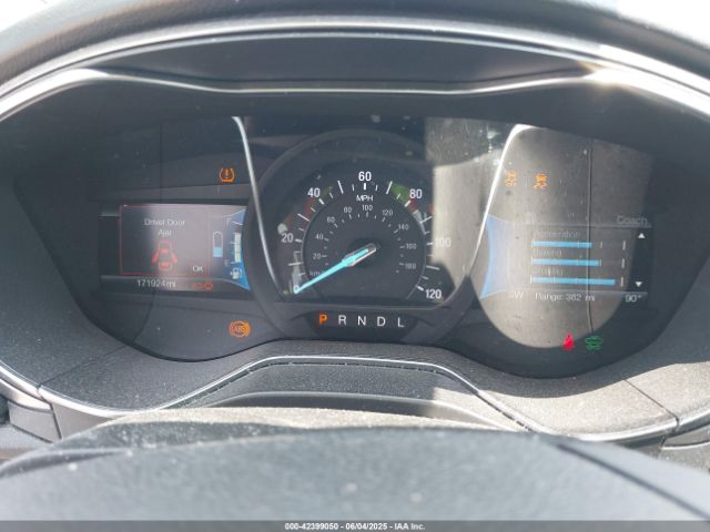 3FA6P0LU8HR380632 Ford Fusion Hybrid Se