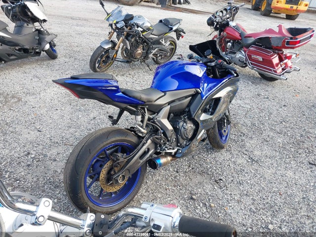 2024 YAMAHA YZFR7 JYARM38E9RA010445 Photo 3