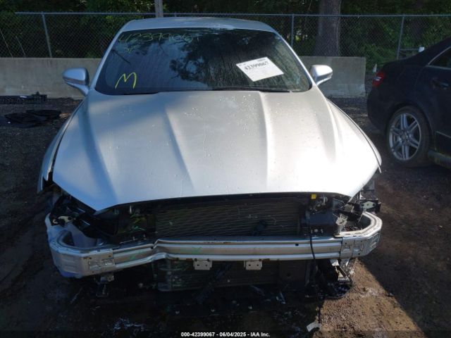 3FA6P0RU0JR150970 Ford Fusion Hybrid Titanium