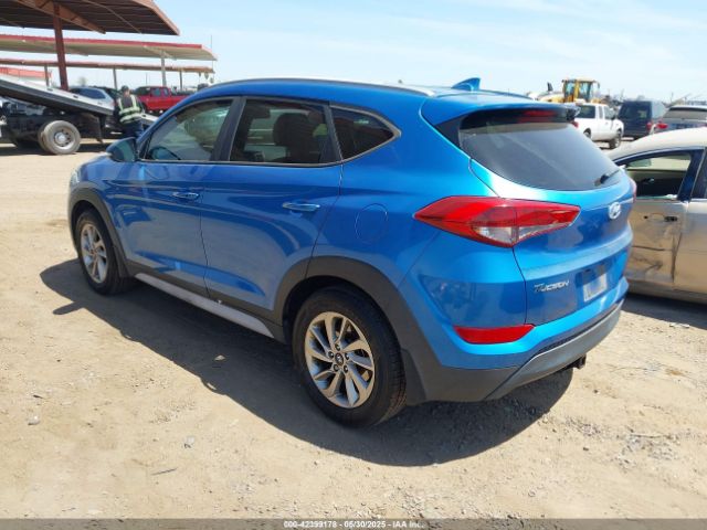 2017 HYUNDAI TUCSON KM8J33A41HU525714 Photo 2