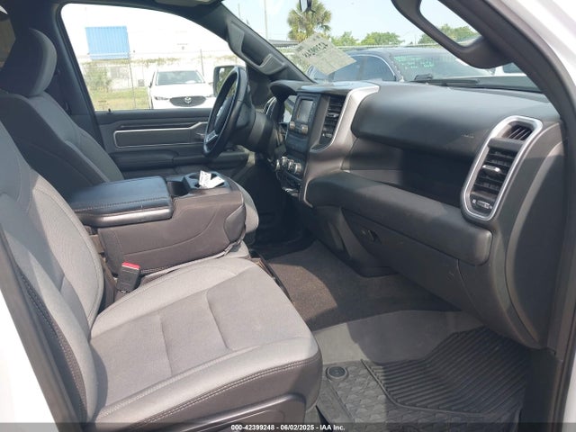 1C6RRFBG0PN597147 RAM 1500 Big Horn  4x4 6'4 Box