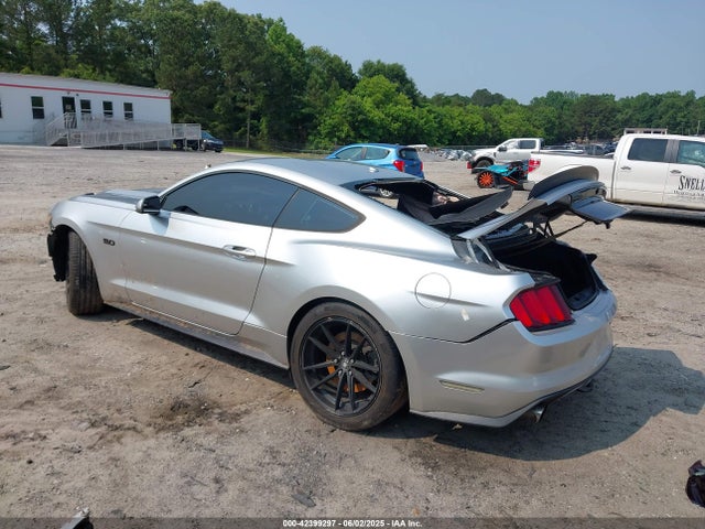 Ford 2016 2016 1FA6P8CFXG5201055 Image 3