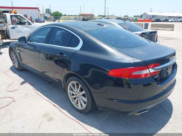 2012 JAGUAR XF SAJWA0FB7CLS55135 Photo 2