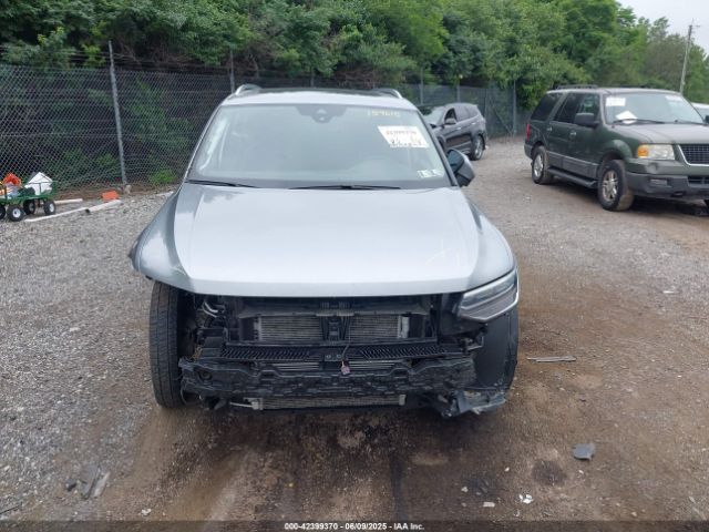 3VV2B7AX0NM159615 Volkswagen Tiguan 2.0t Se