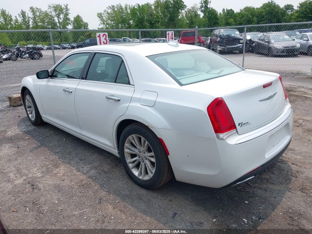 2C3CCAEG2FH802221 Chrysler 300C