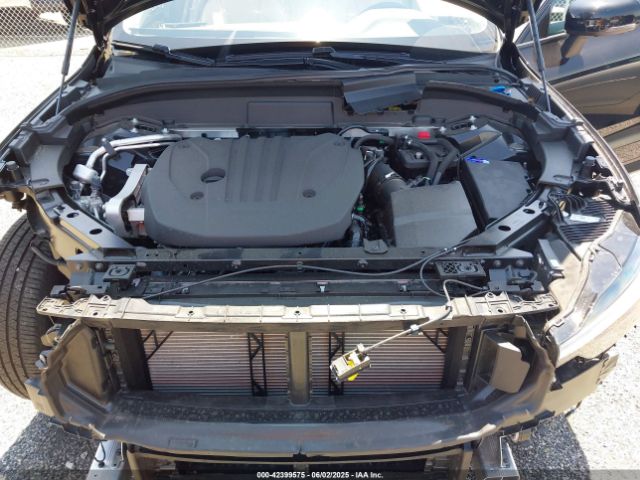 2025 VOLVO XC60 YV4M12RC0S1149901 Photo 9
