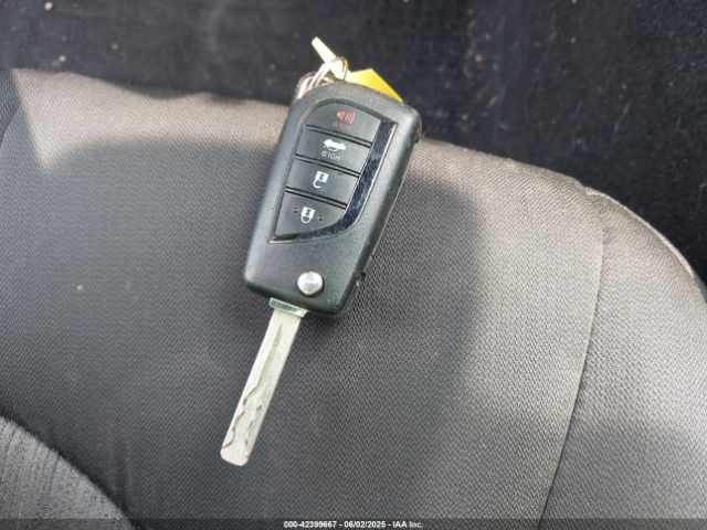 2018 TOYOTA CAMRY 4T1B11HK2JU564885 Photo 10