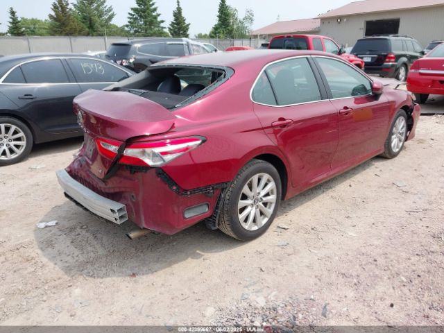 2018 TOYOTA CAMRY 4T1B11HK2JU564885 Photo 3
